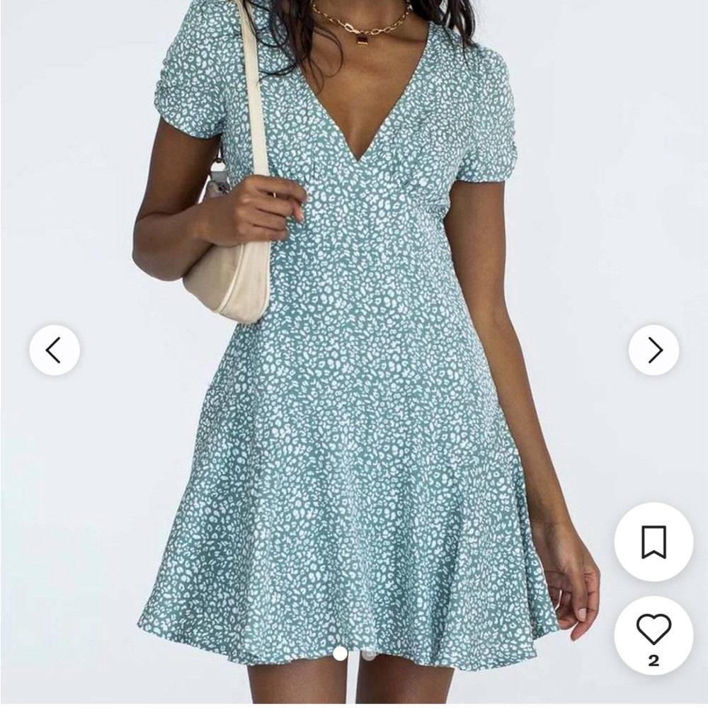 Princess Polly Dress - Picture 2 of 5
